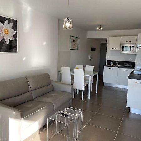 17 - Appartement Neuf, Parking Terrasse Et Jolie Vue Bandol Kültér fotó